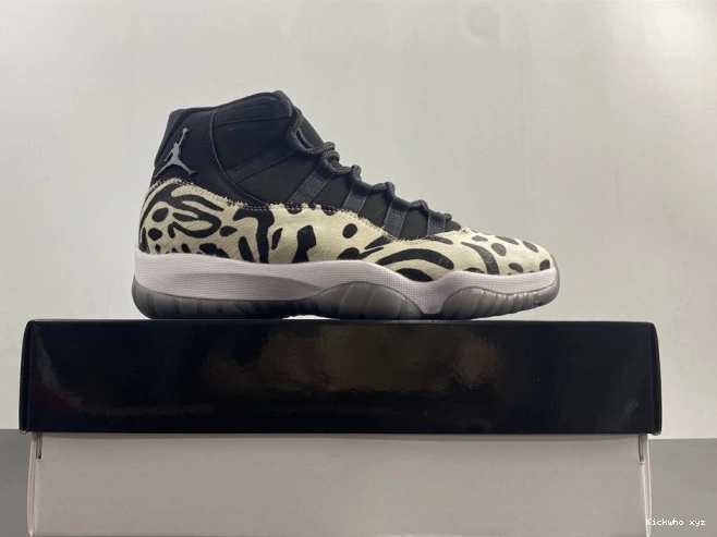 11 JORDAN AIR AR0715-010 INSTINCT ANIMAL 0710